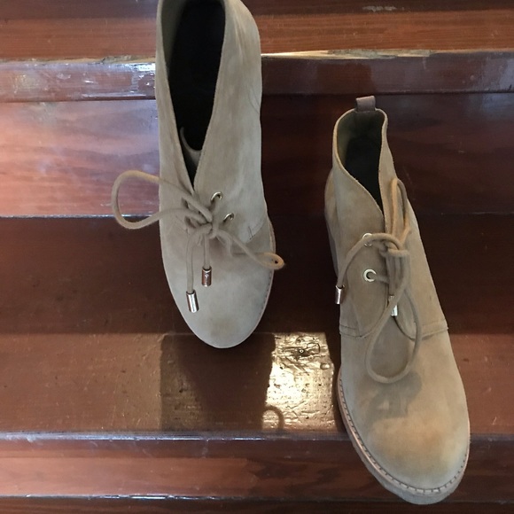 Tory Burch booties - Picture 5 of 11